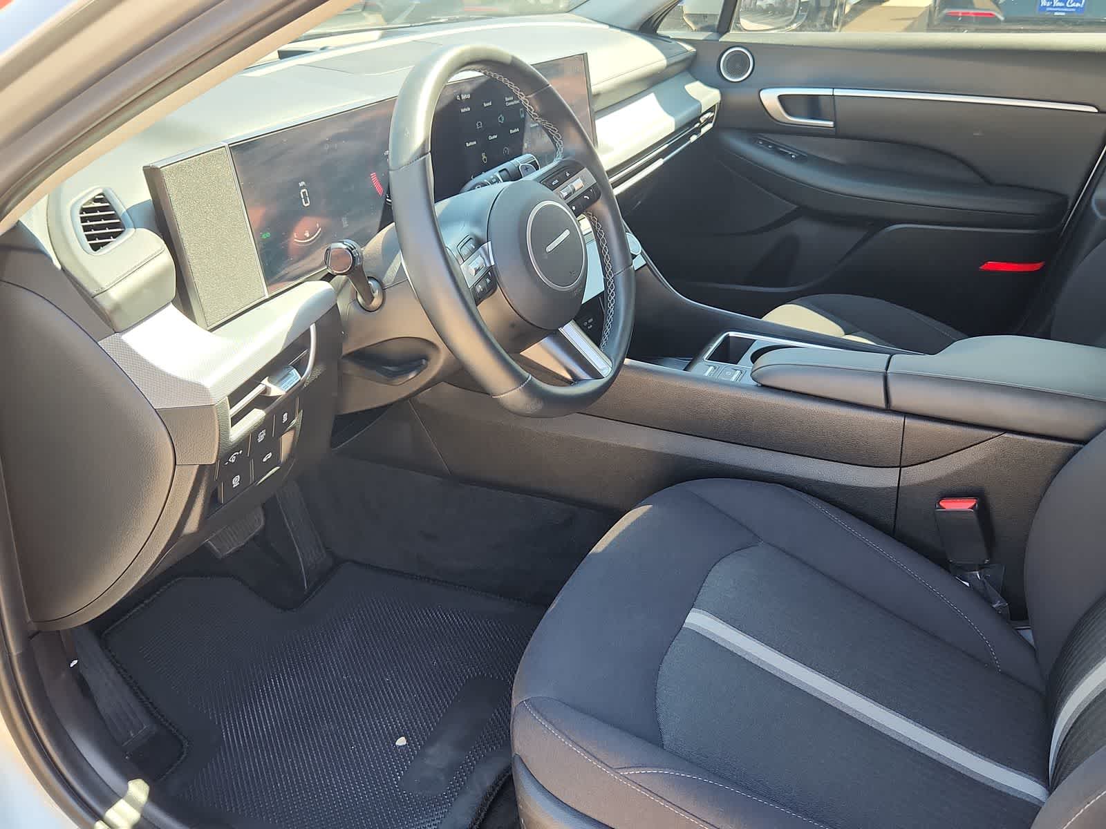used 2024 Hyundai Sonata Hybrid car, priced at $27,499