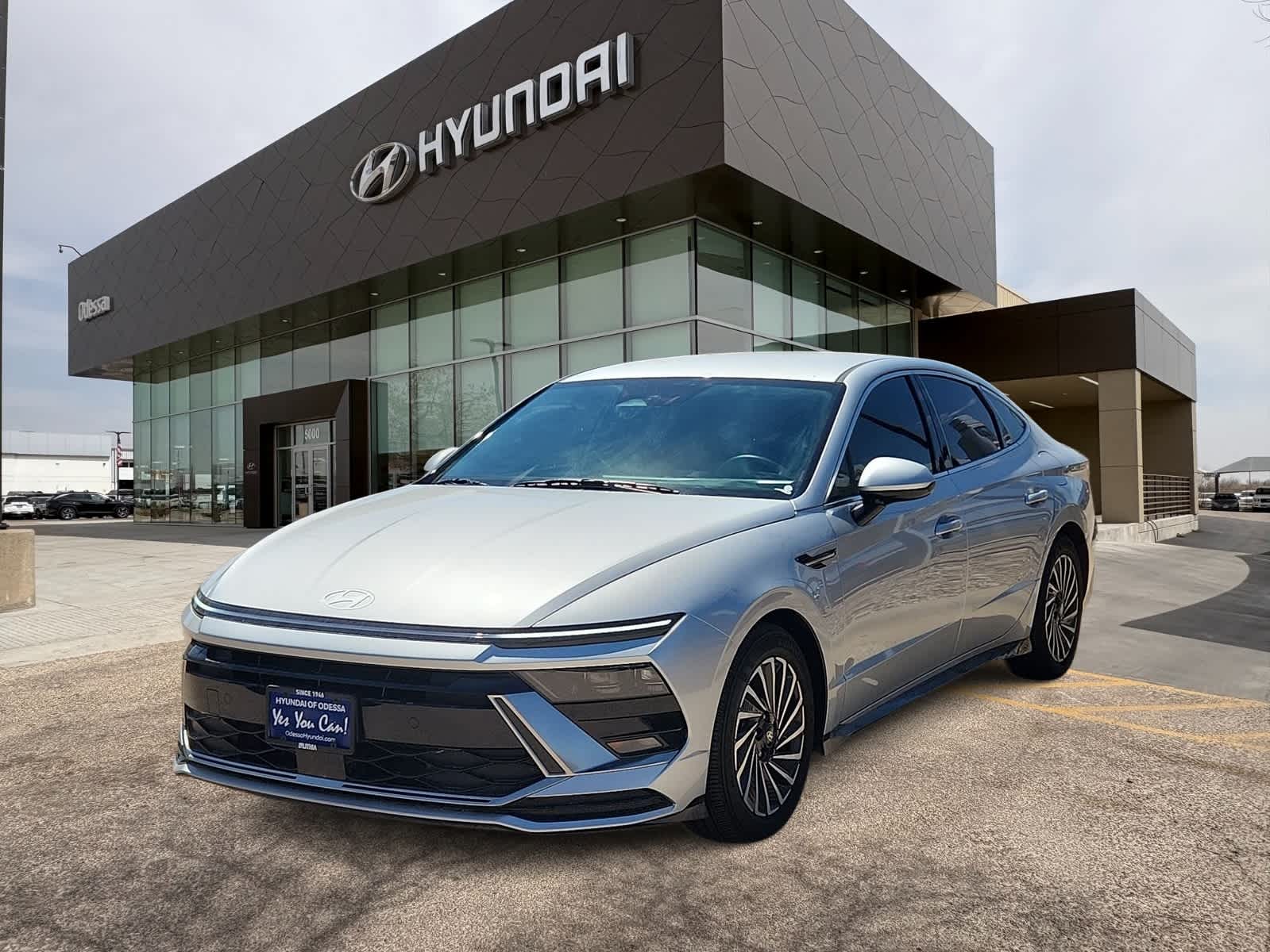 used 2024 Hyundai Sonata Hybrid car, priced at $27,499