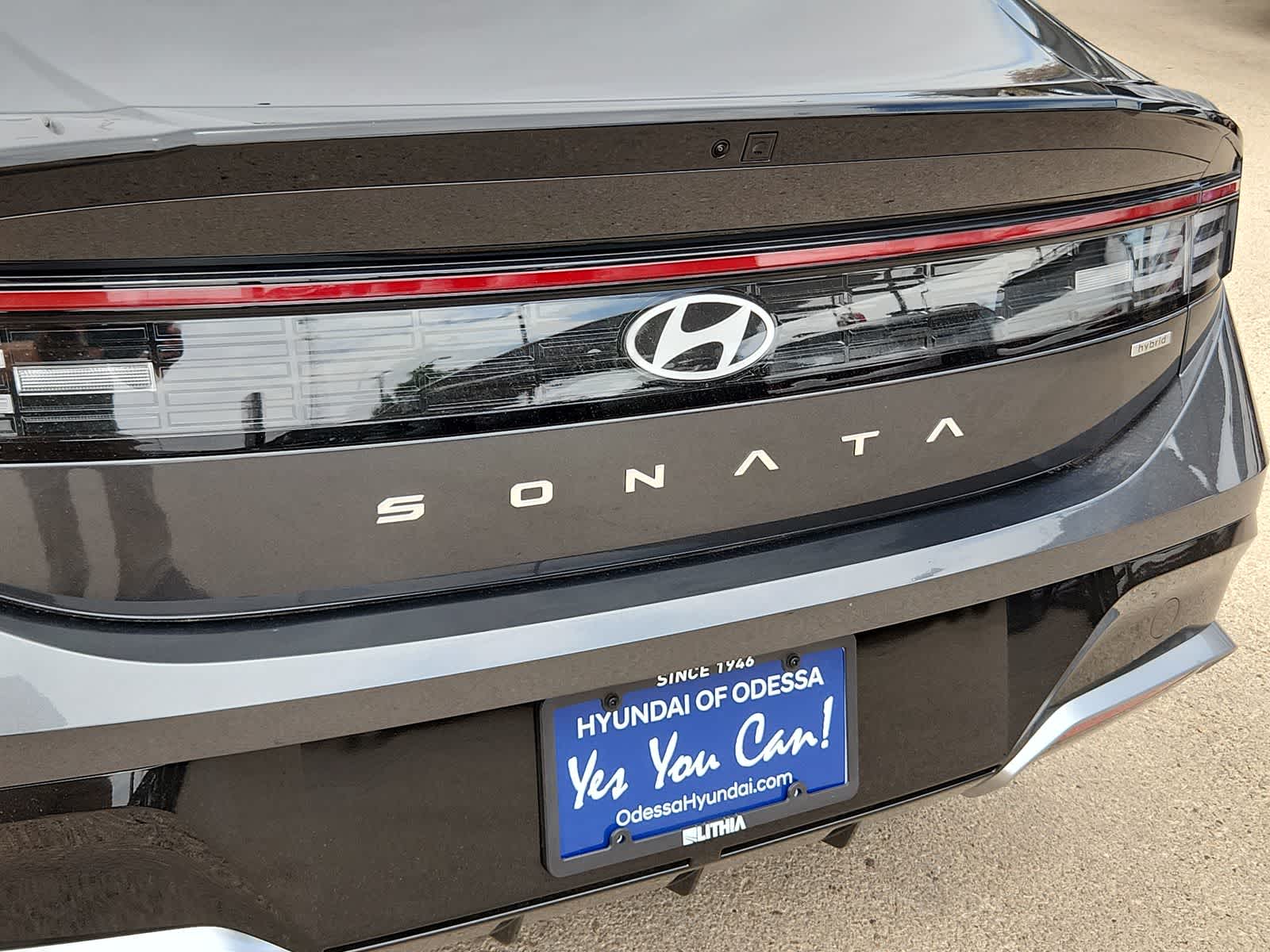 new 2025 Hyundai Sonata Hybrid car, priced at $33,820