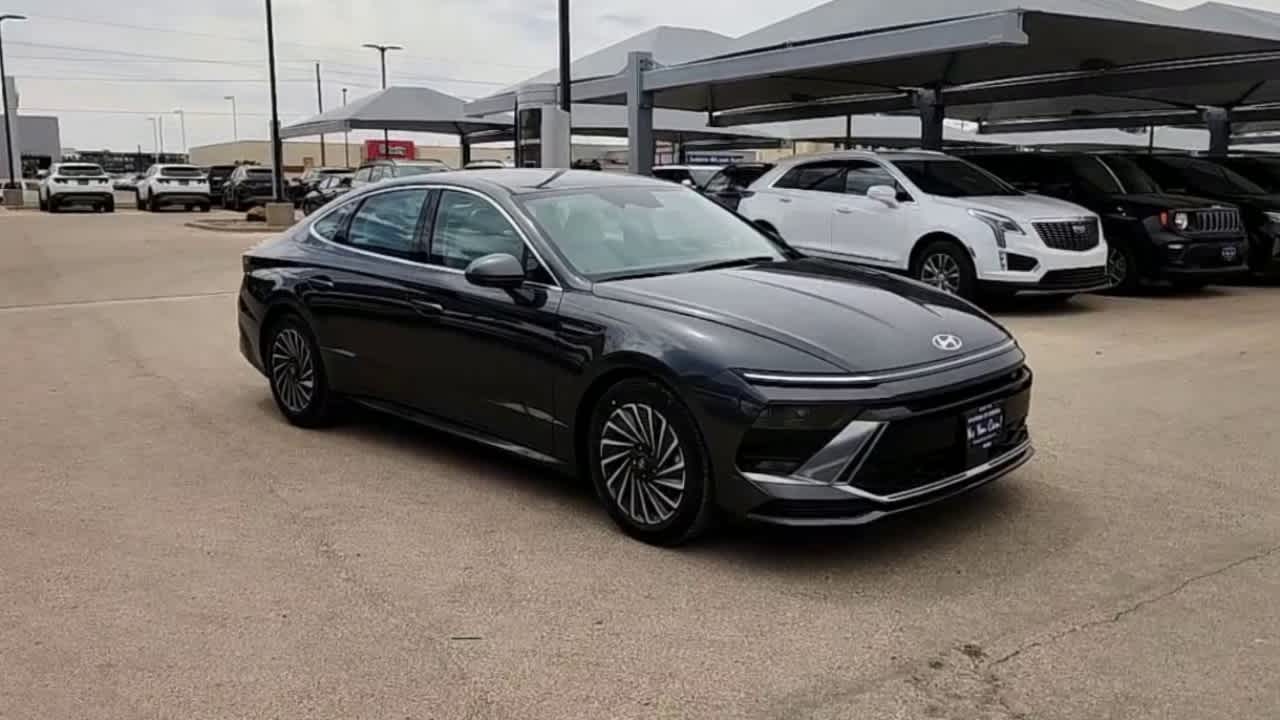 new 2025 Hyundai Sonata Hybrid car, priced at $33,820
