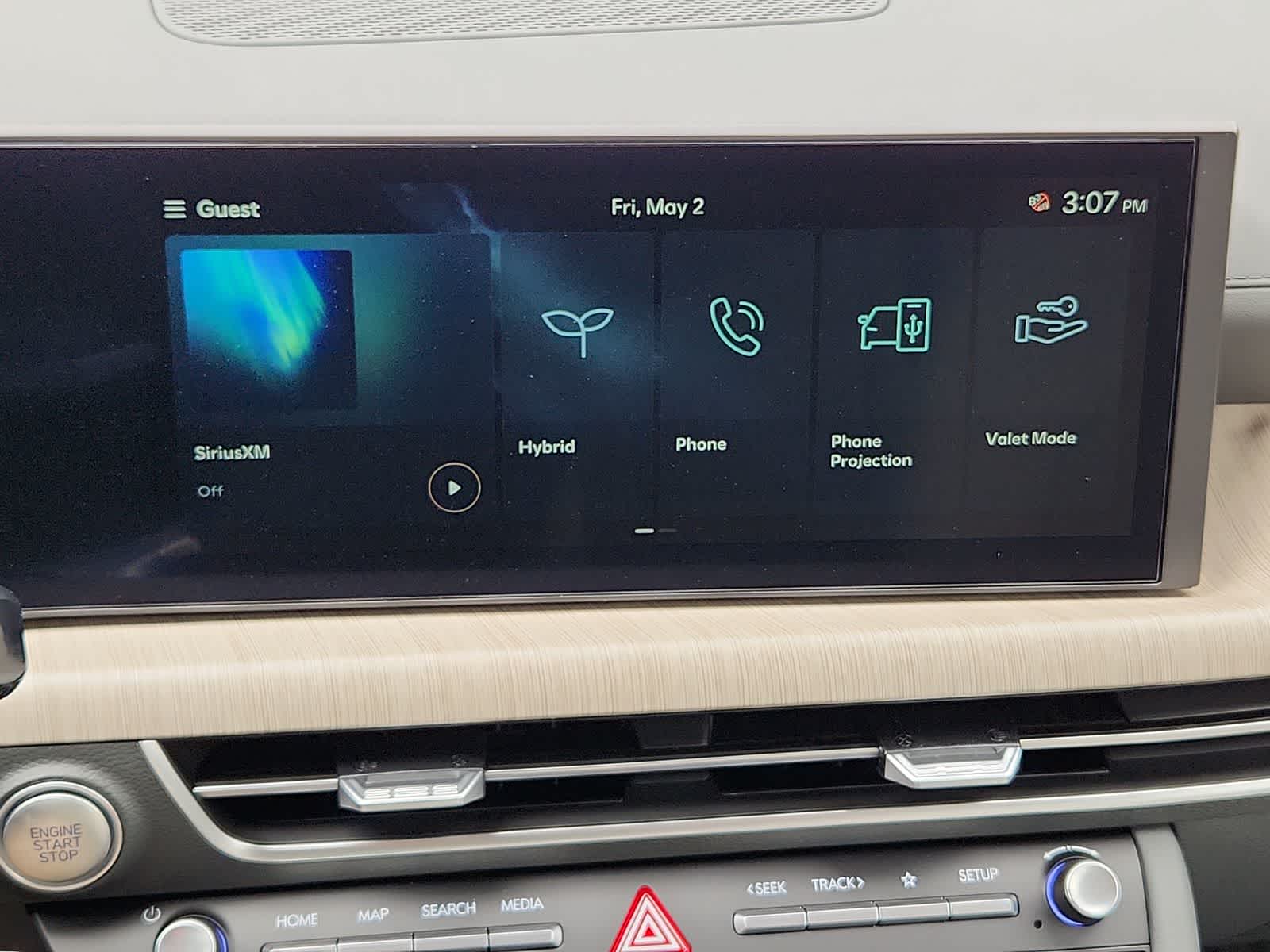 new 2025 Hyundai Sonata Hybrid car, priced at $32,995