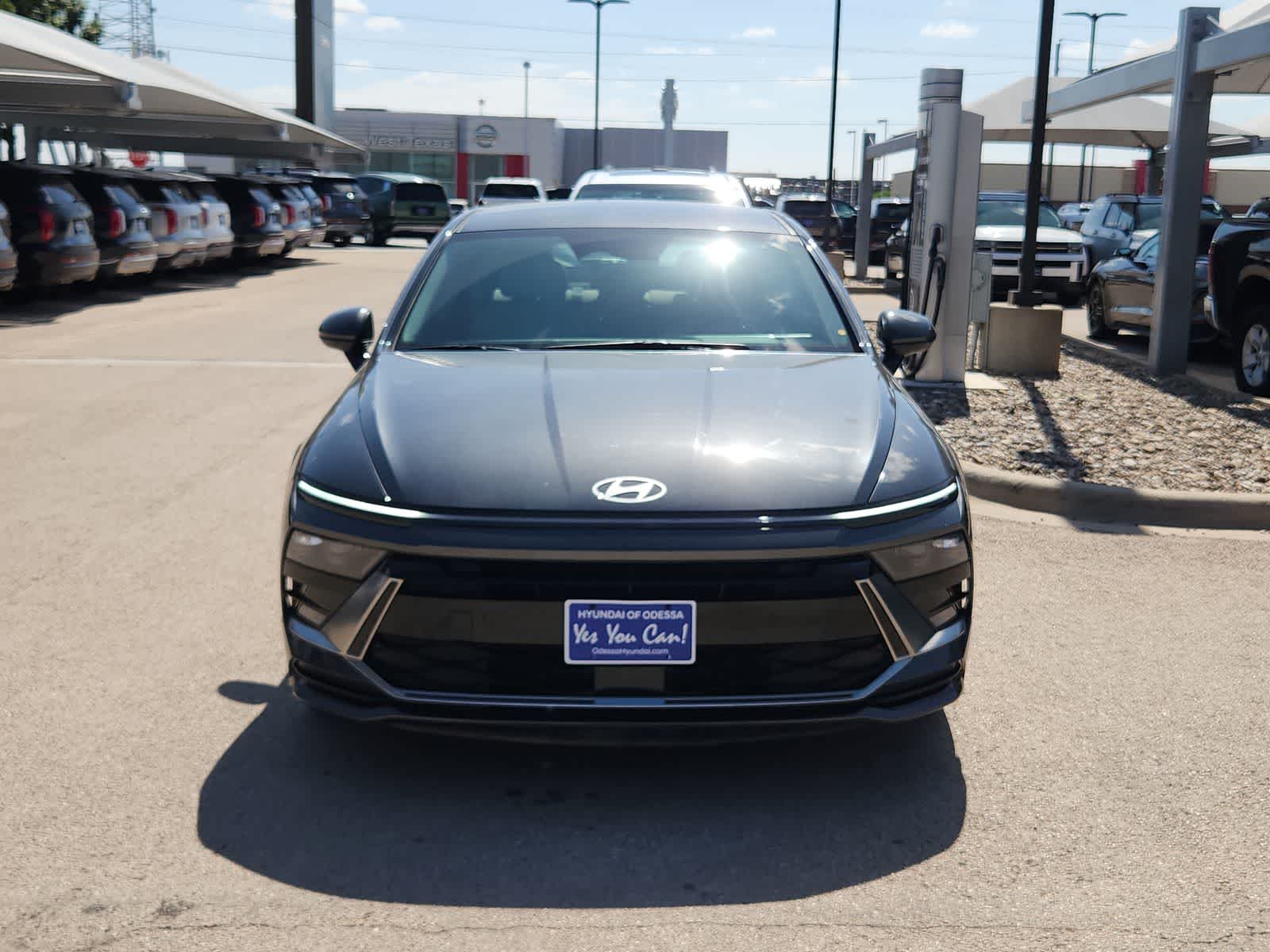 used 2025 Hyundai Sonata Hybrid car, priced at $27,999