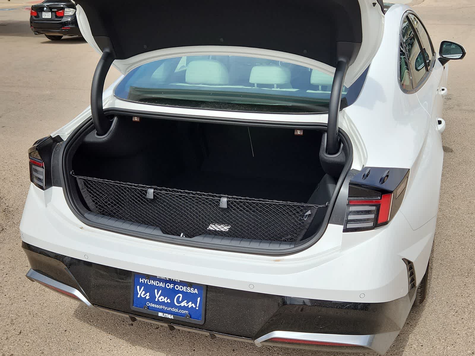 new 2025 Hyundai Sonata Hybrid car, priced at $39,935