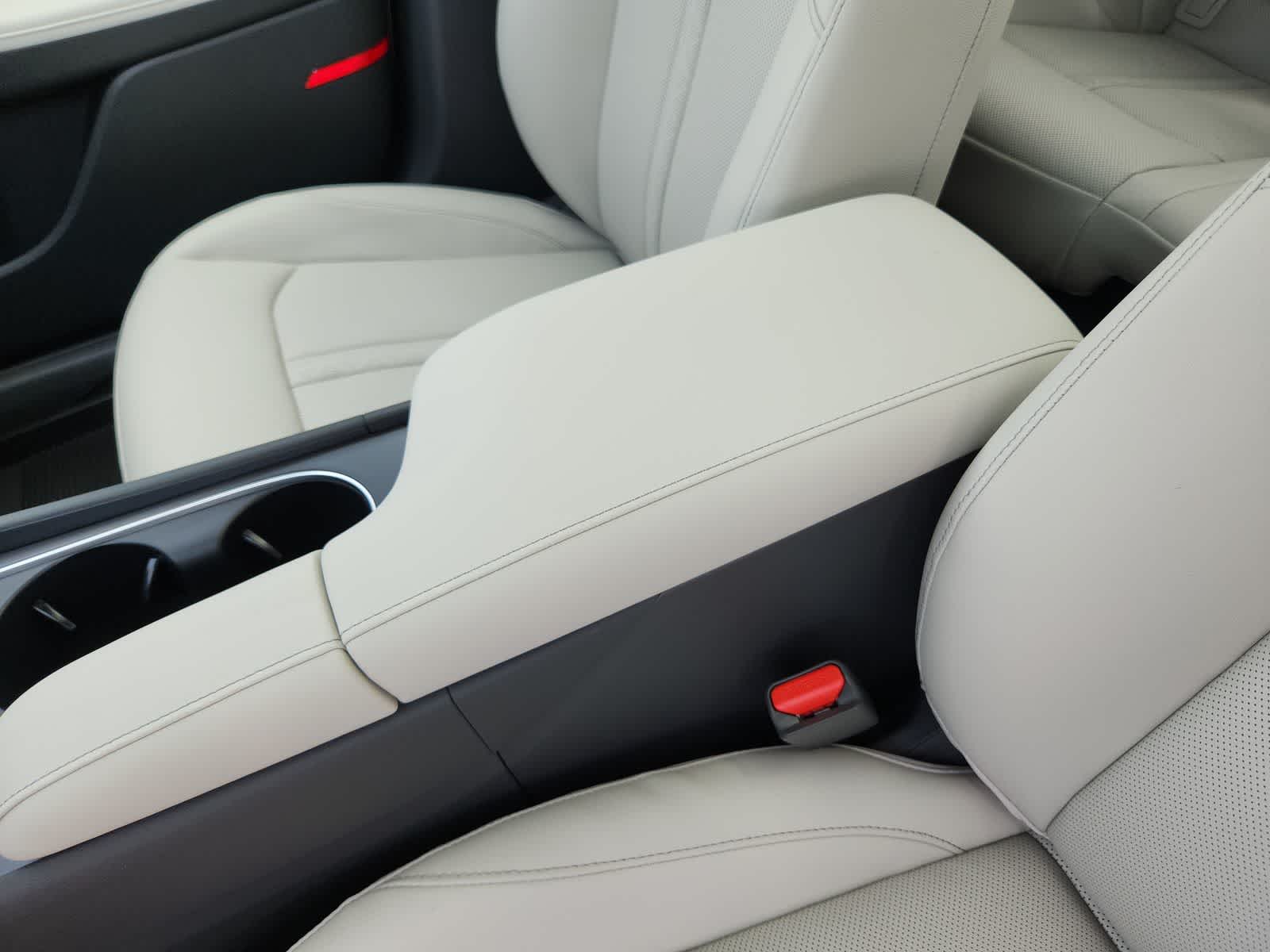 new 2025 Hyundai Sonata Hybrid car, priced at $39,935
