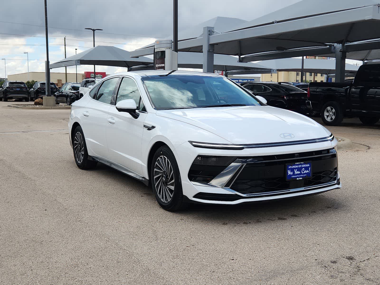 new 2025 Hyundai Sonata Hybrid car, priced at $40,148