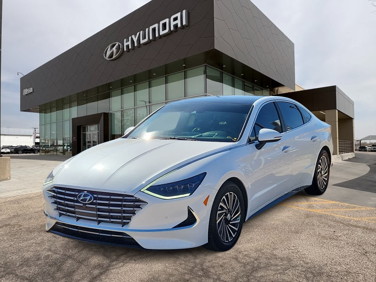 used 2022 Hyundai Sonata Hybrid car, priced at $18,988
