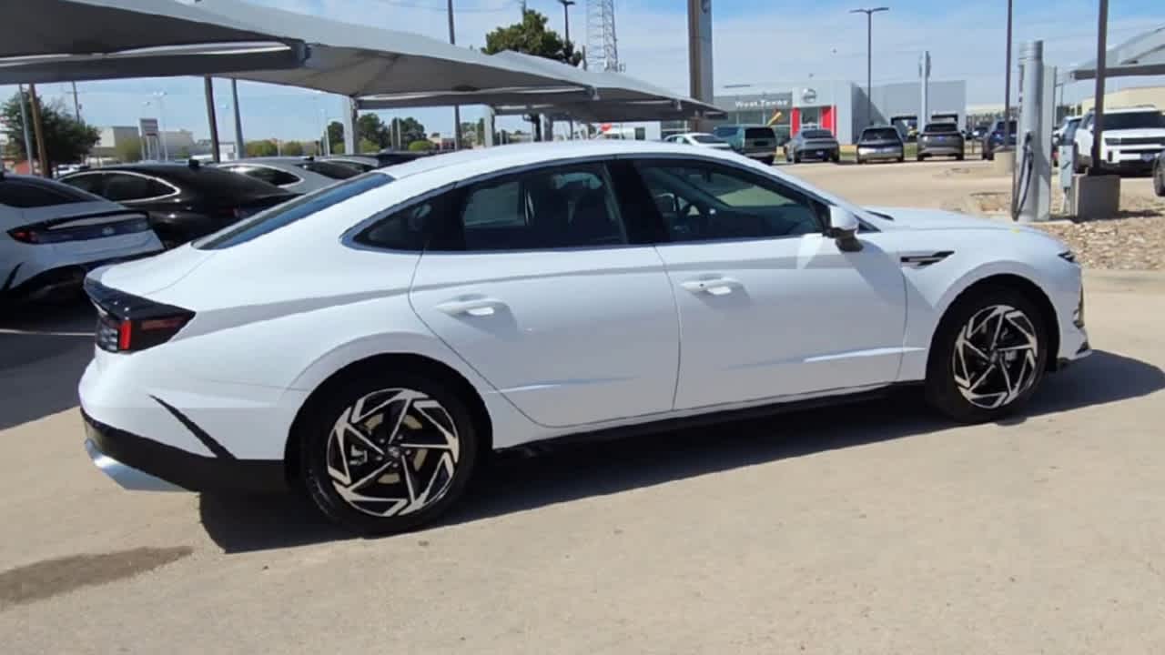new 2026 Hyundai Sonata car, priced at $30,245