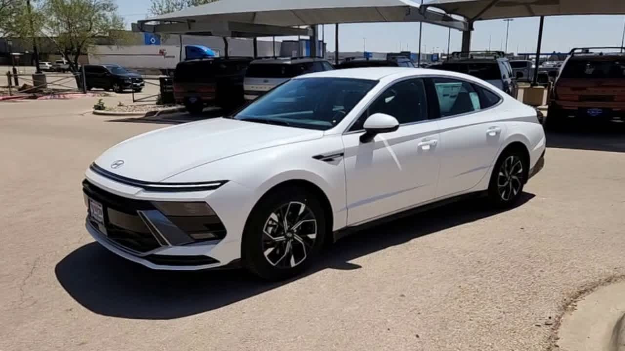 new 2025 Hyundai Sonata car, priced at $30,170