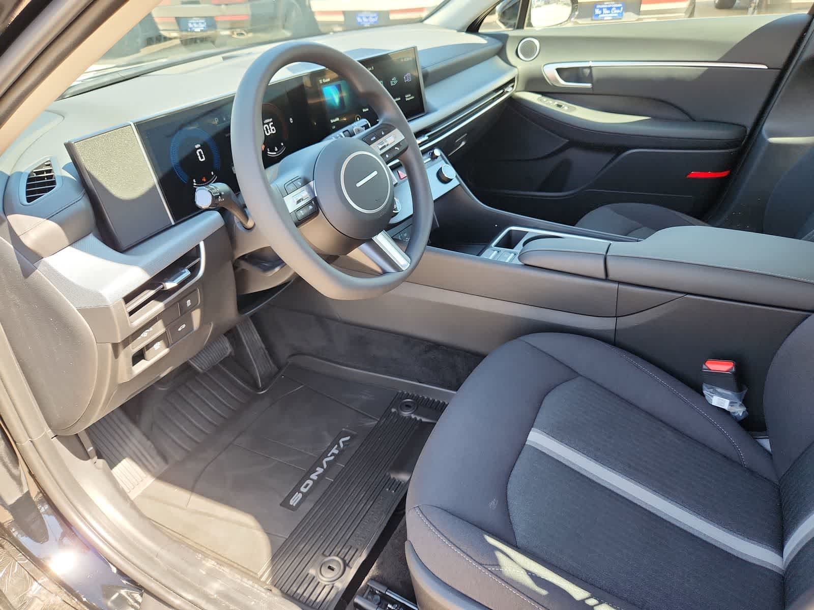 new 2025 Hyundai Sonata car, priced at $30,028
