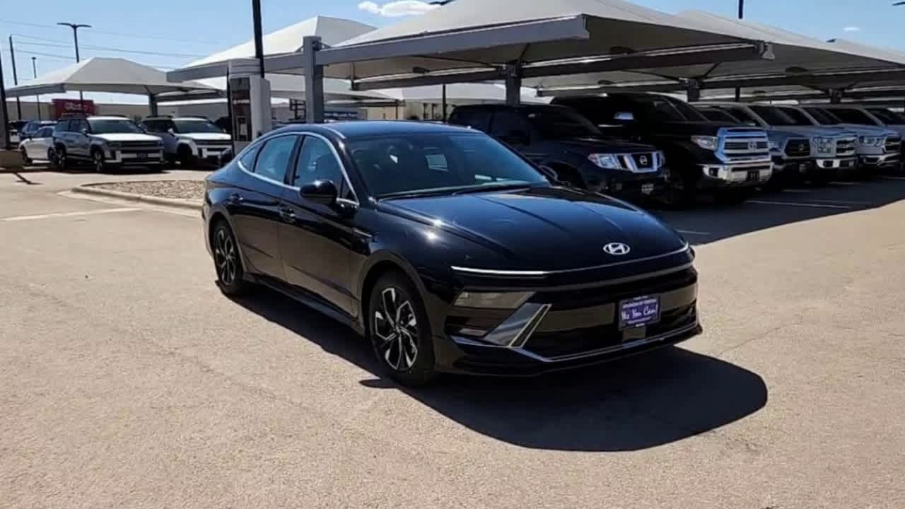 new 2025 Hyundai Sonata car, priced at $30,028