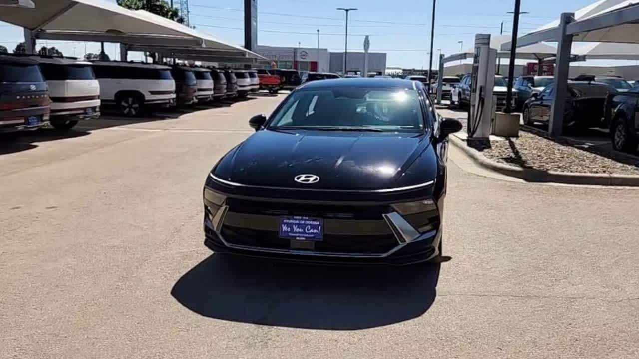 new 2025 Hyundai Sonata car, priced at $30,028