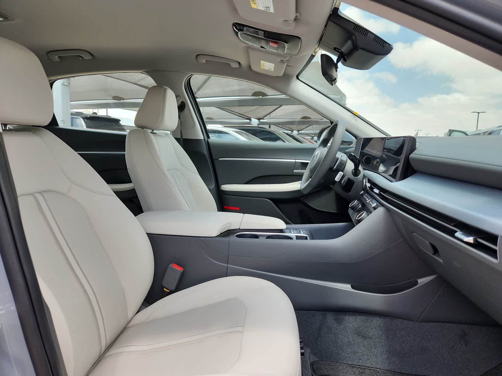 new 2025 Hyundai Sonata car, priced at $29,705