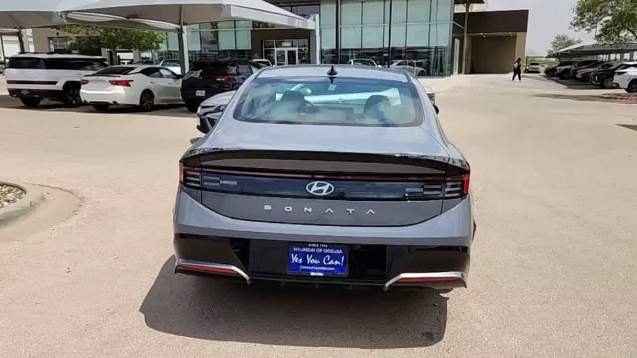 new 2025 Hyundai Sonata car, priced at $29,705