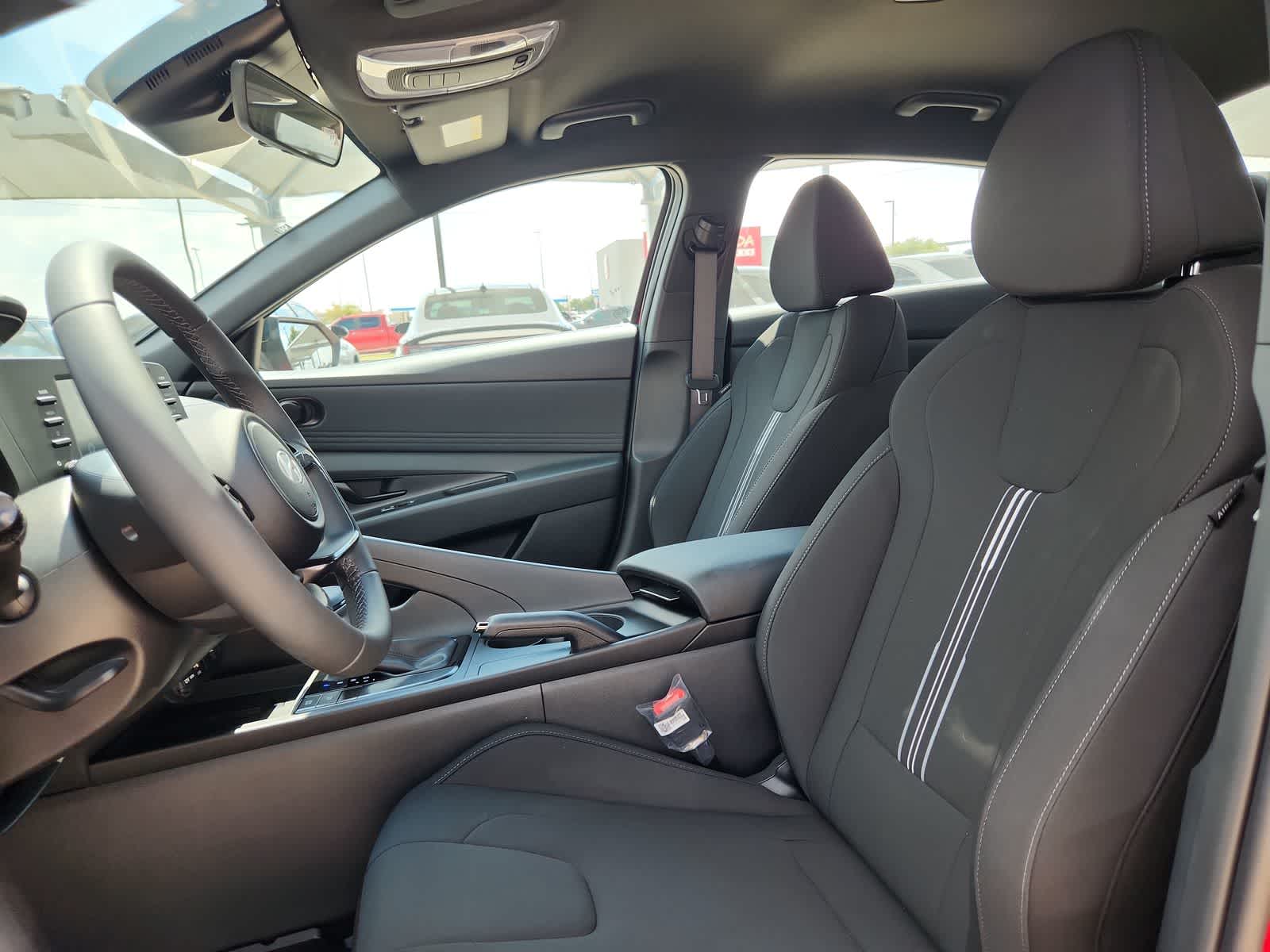 new 2025 Hyundai Elantra car, priced at $25,635