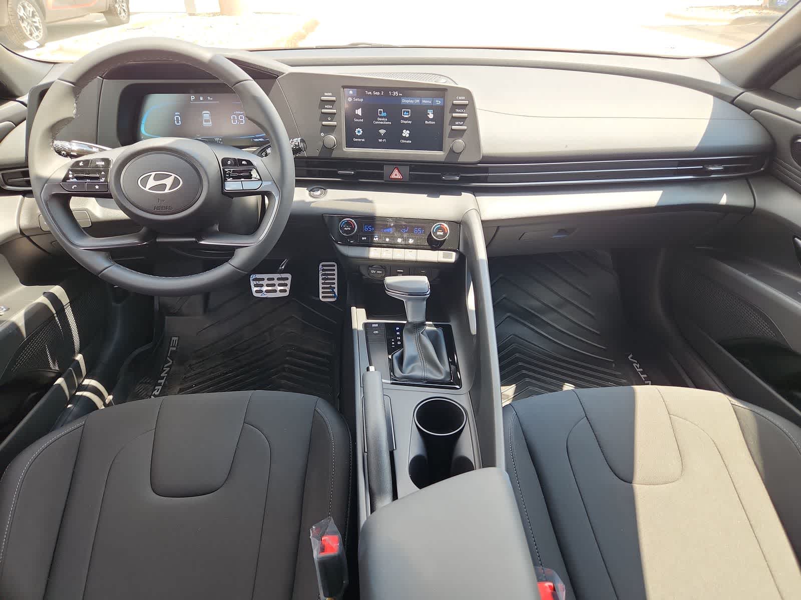new 2025 Hyundai Elantra car, priced at $25,635