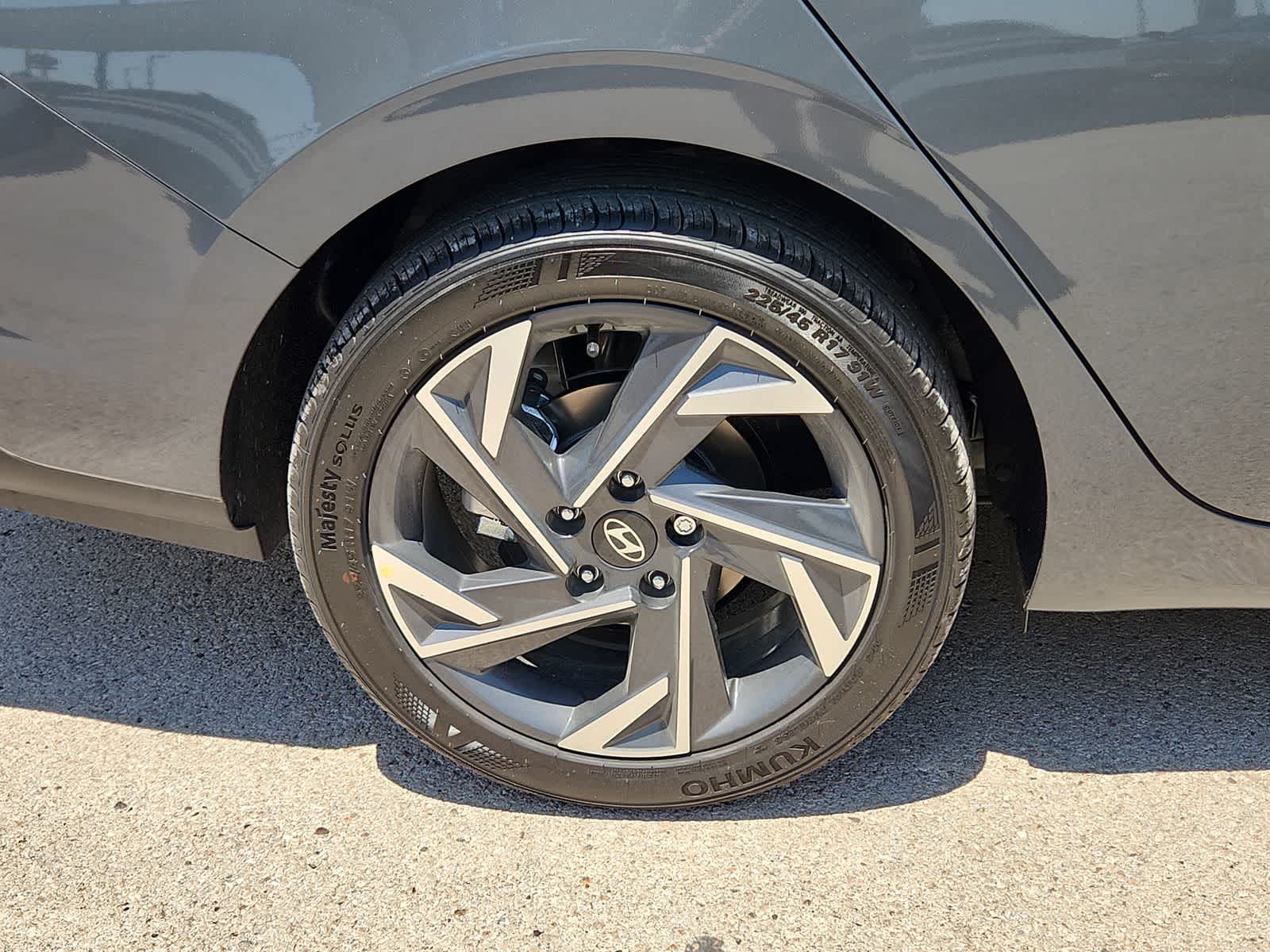 new 2025 Hyundai Elantra car, priced at $25,125