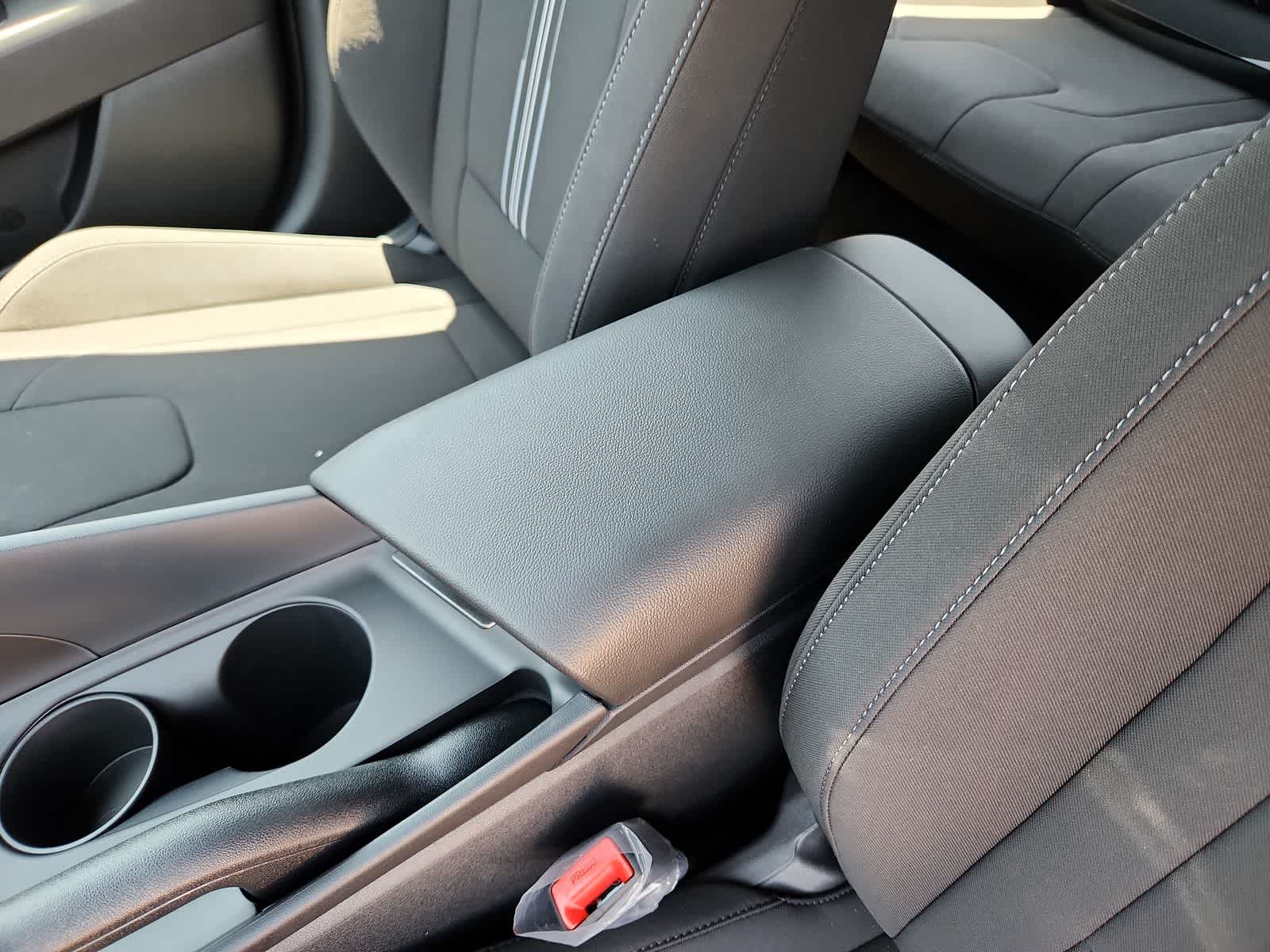 new 2025 Hyundai Elantra car, priced at $25,125