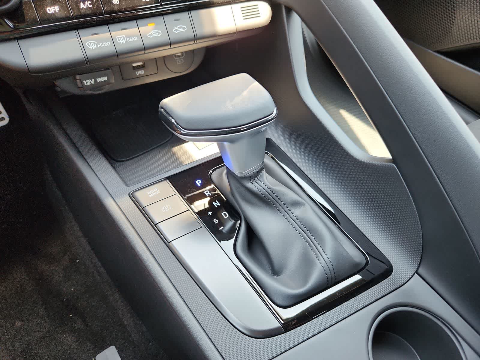 new 2025 Hyundai Elantra car, priced at $25,125