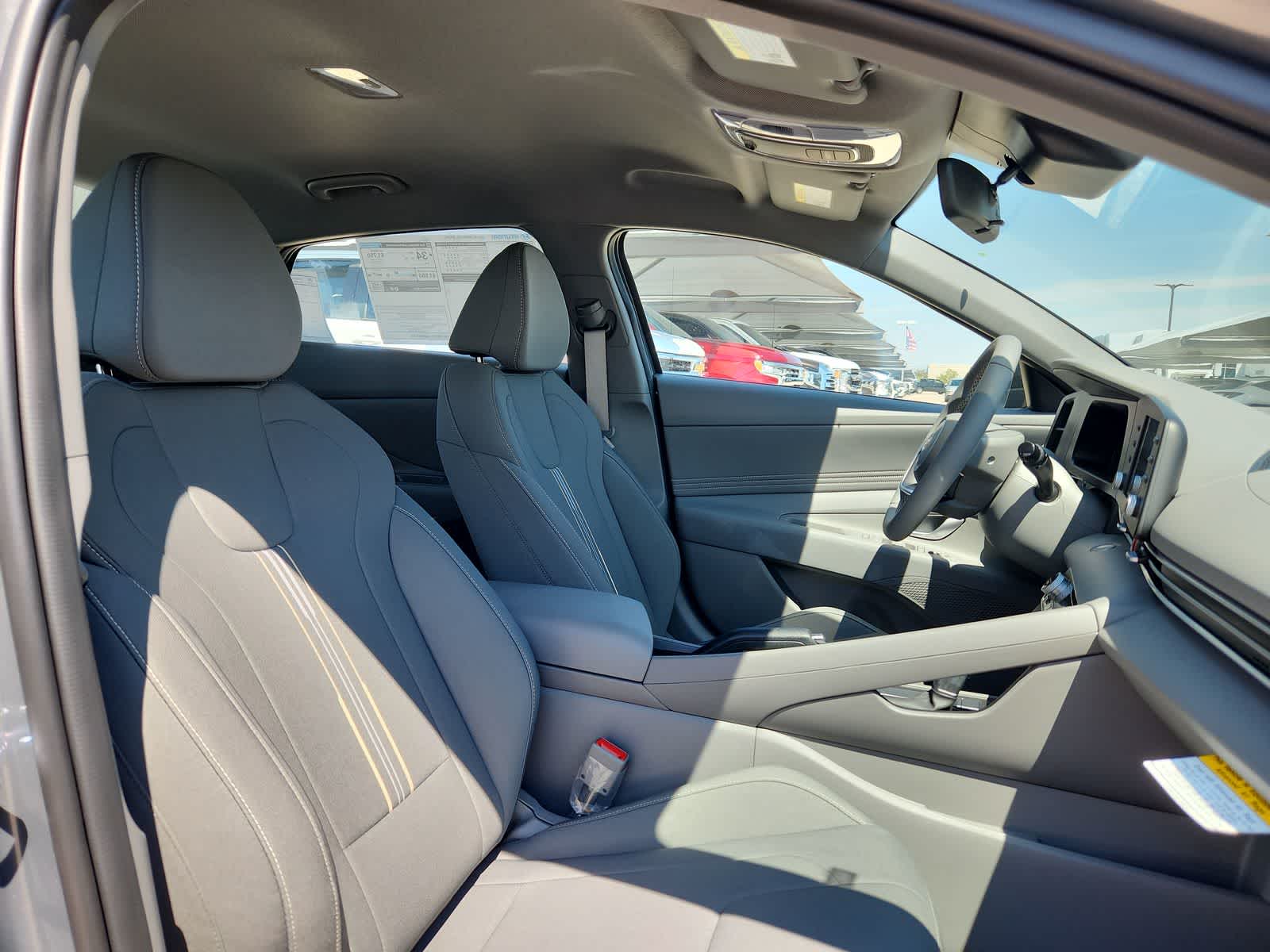 new 2025 Hyundai Elantra car, priced at $25,125