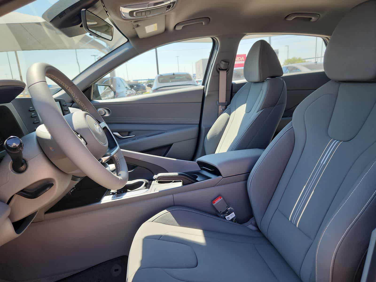new 2025 Hyundai Elantra car, priced at $25,135