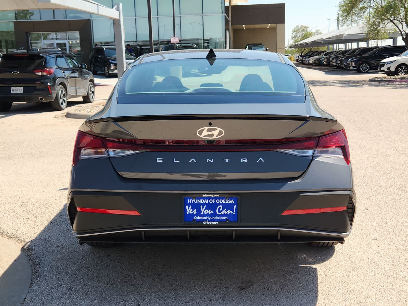 new 2025 Hyundai Elantra car, priced at $25,135