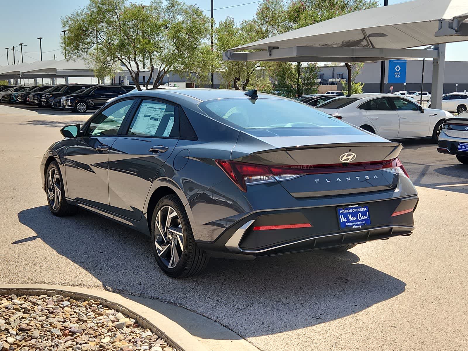 new 2025 Hyundai Elantra car, priced at $25,135
