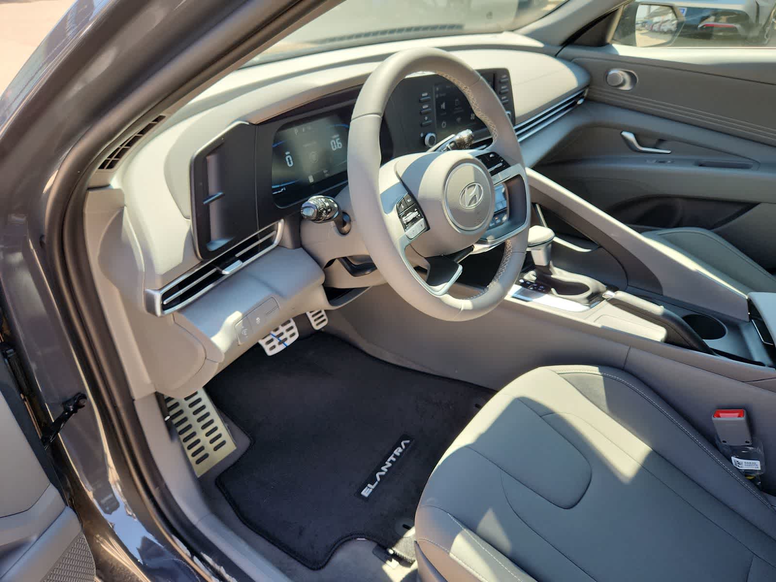 new 2025 Hyundai Elantra car, priced at $25,135