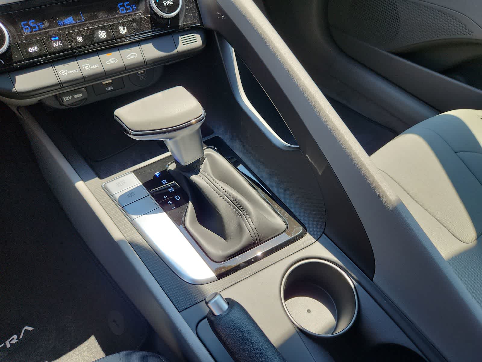 new 2025 Hyundai Elantra car, priced at $24,840