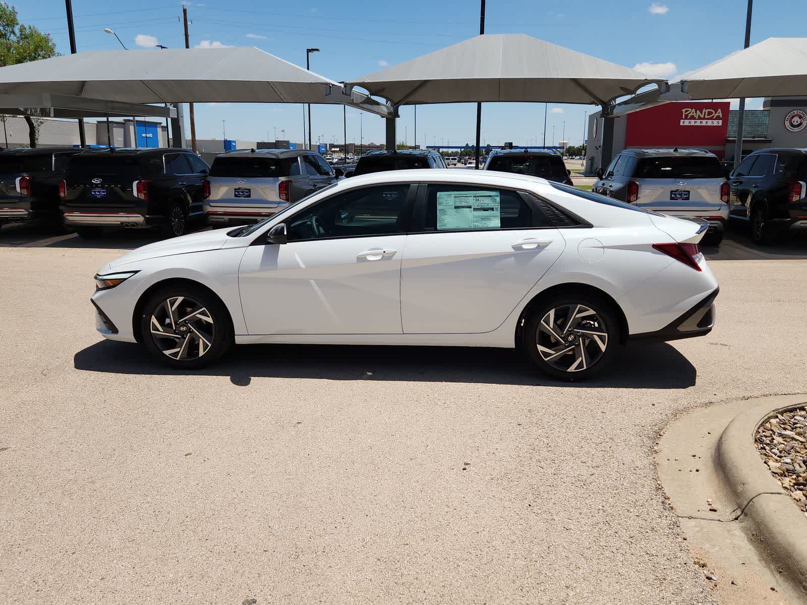 new 2025 Hyundai Elantra car, priced at $25,625
