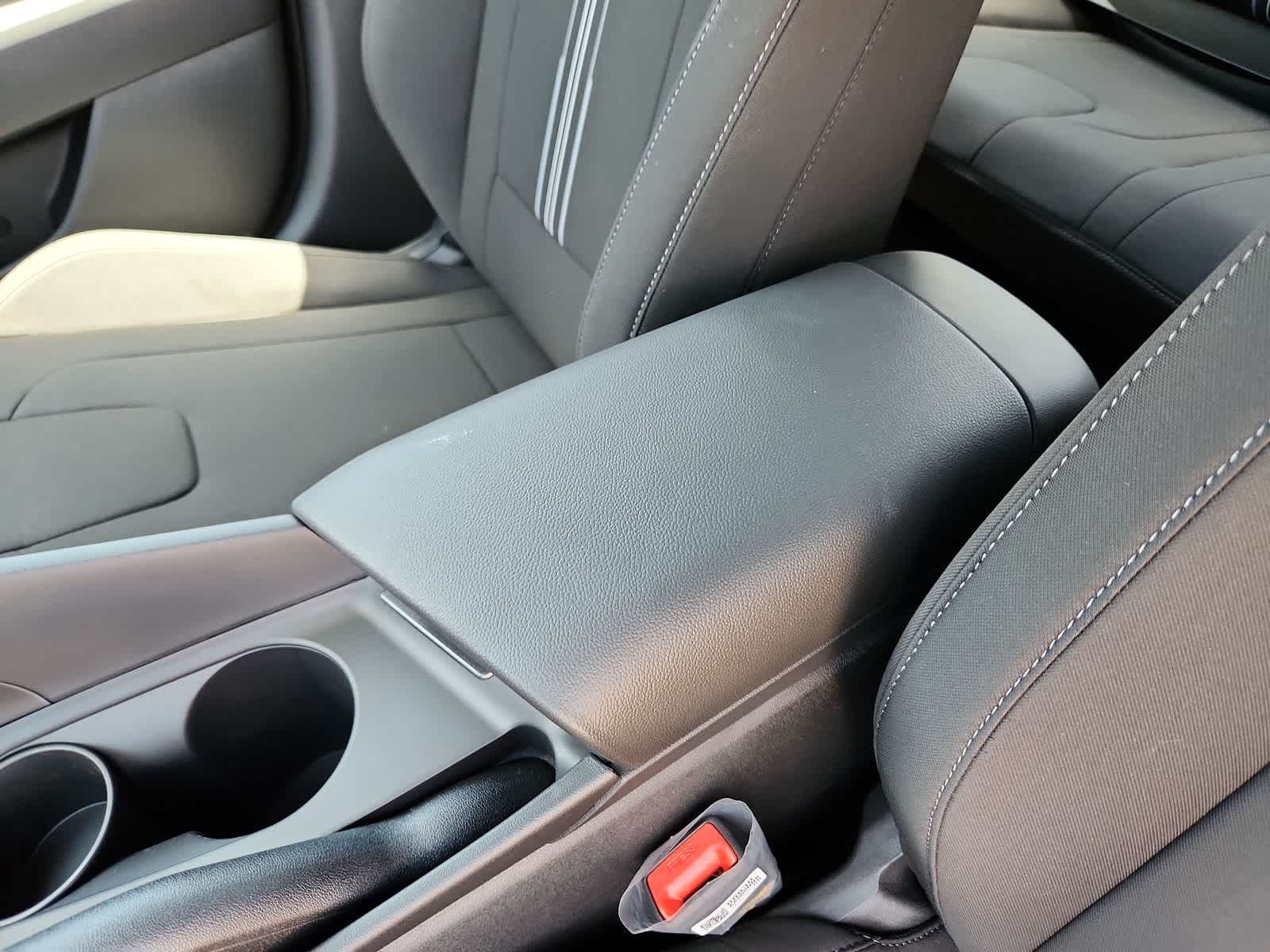 new 2025 Hyundai Elantra car, priced at $25,625