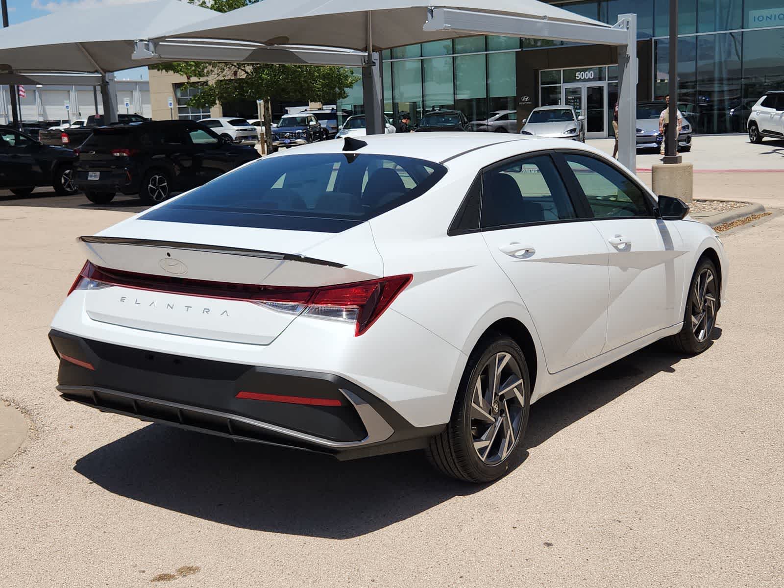 new 2025 Hyundai Elantra car, priced at $25,625