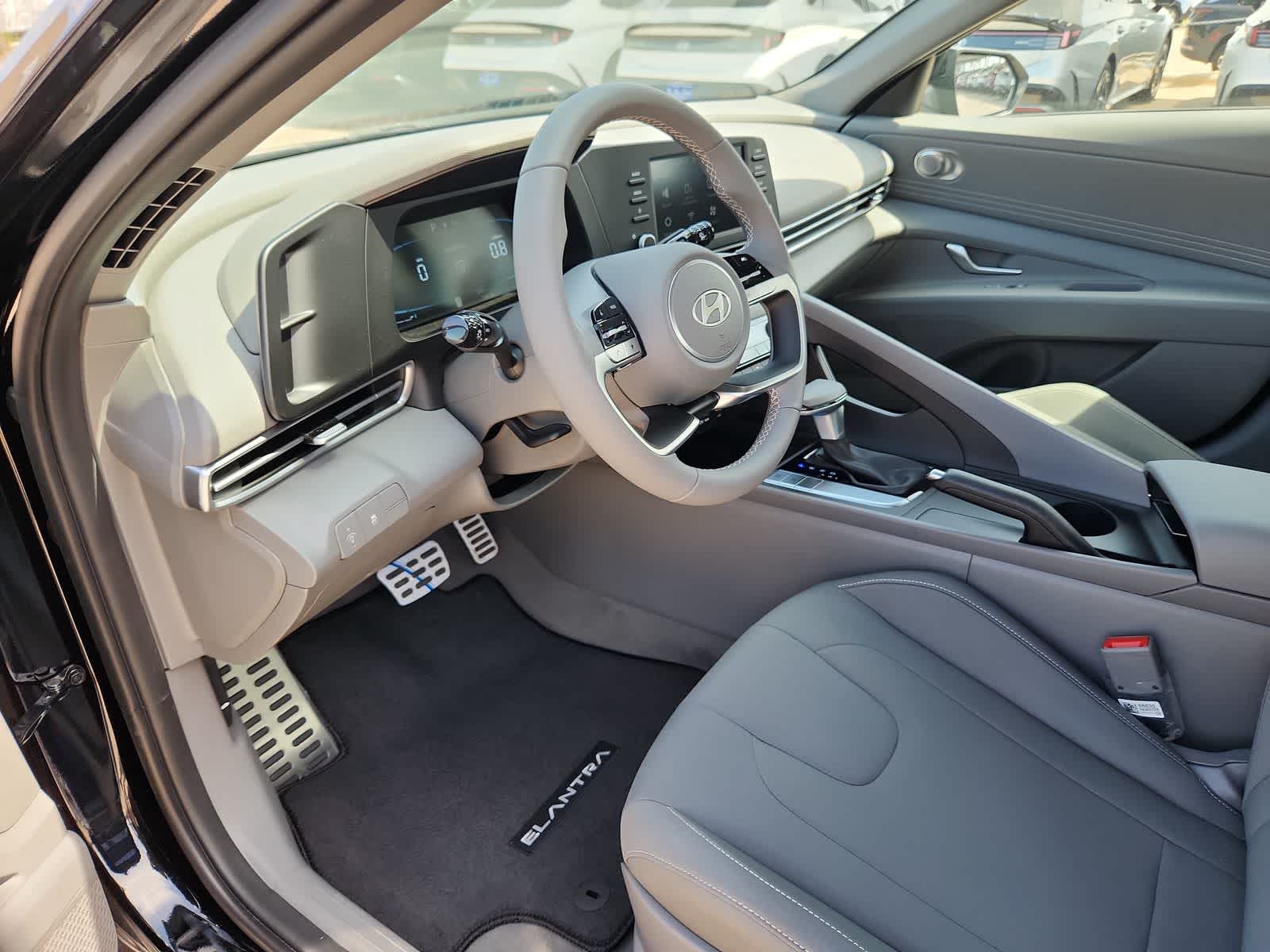new 2025 Hyundai Elantra car, priced at $25,135