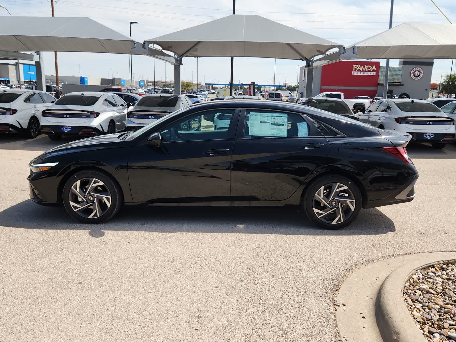 new 2025 Hyundai Elantra car, priced at $25,135