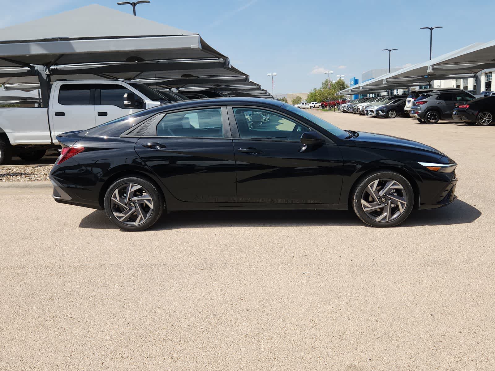 new 2025 Hyundai Elantra car, priced at $25,135
