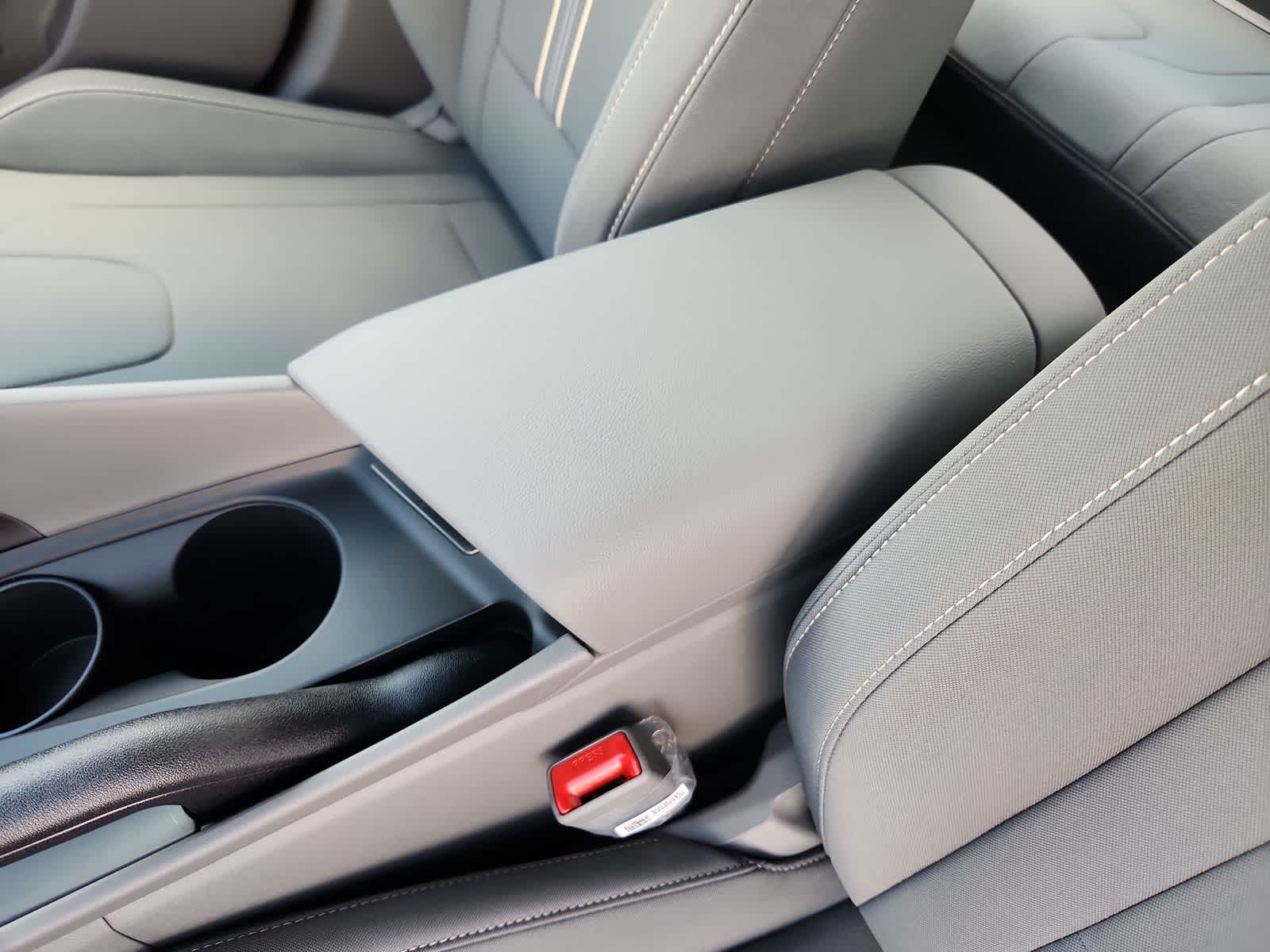 new 2025 Hyundai Elantra car, priced at $25,135