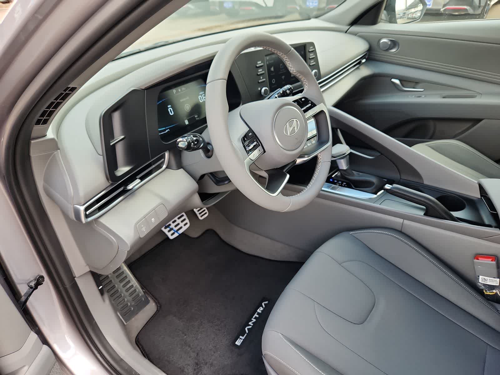 new 2025 Hyundai Elantra car, priced at $25,135