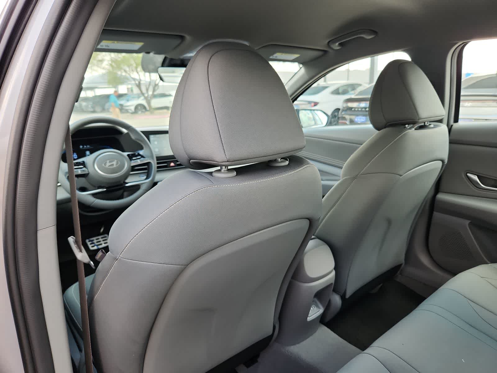 new 2025 Hyundai Elantra car, priced at $25,135