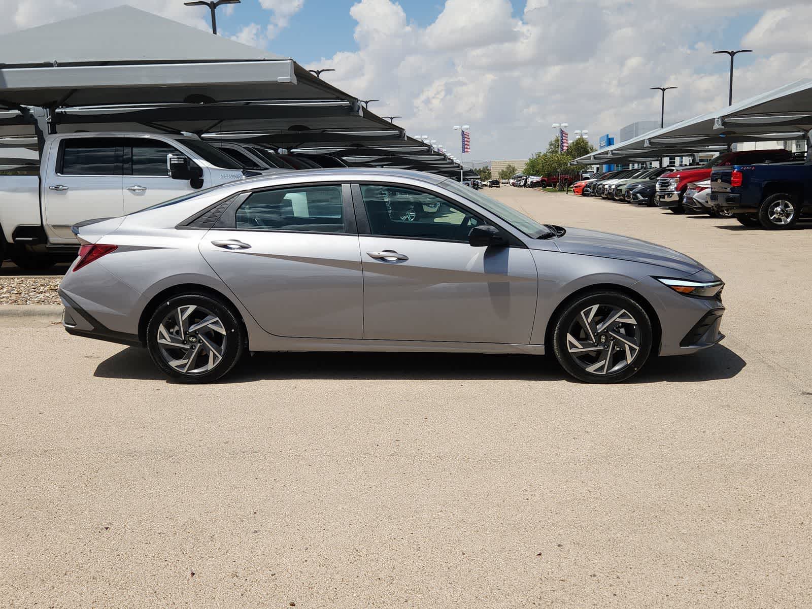 new 2025 Hyundai Elantra car, priced at $25,135