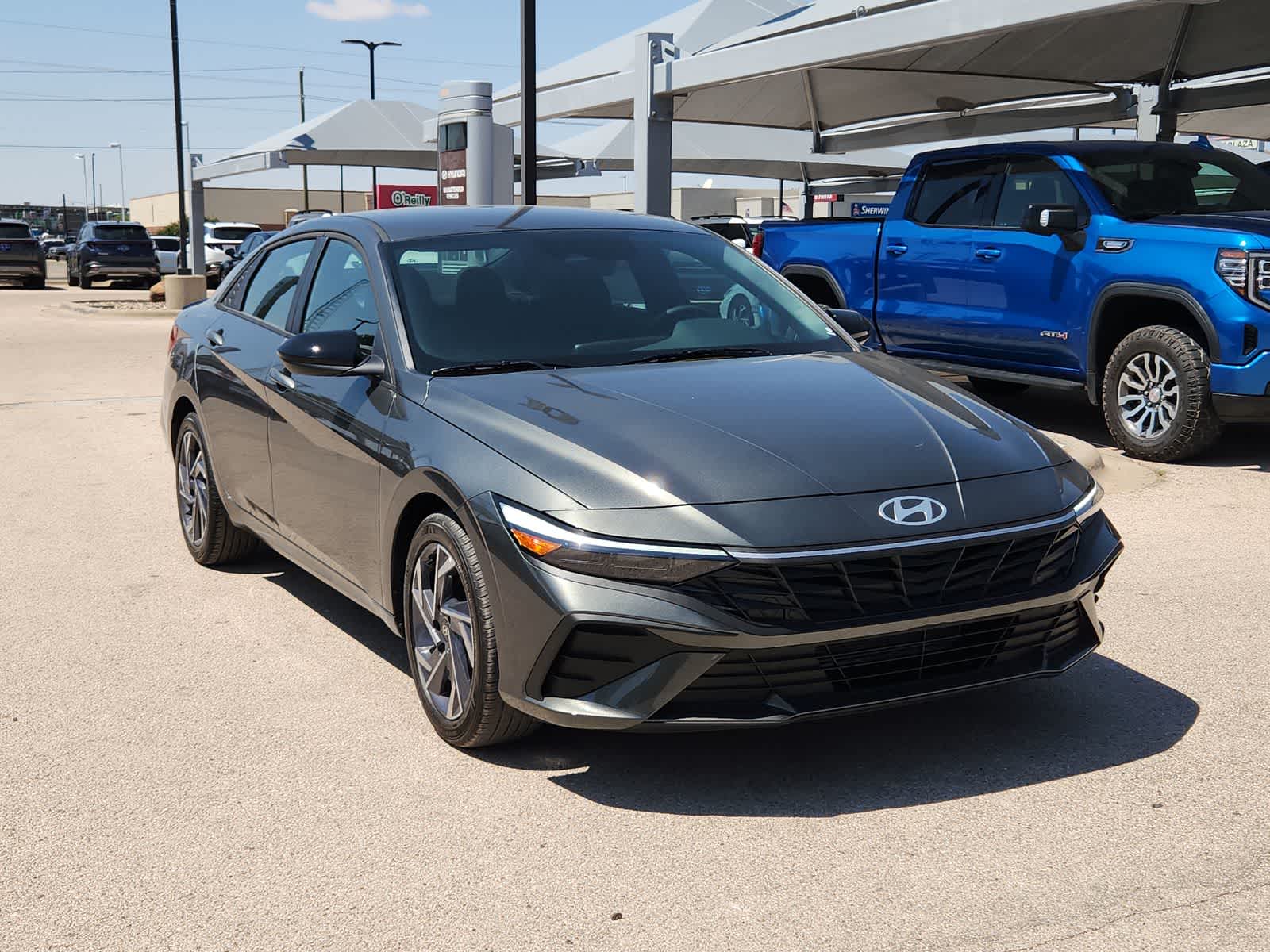 new 2025 Hyundai Elantra car, priced at $25,135