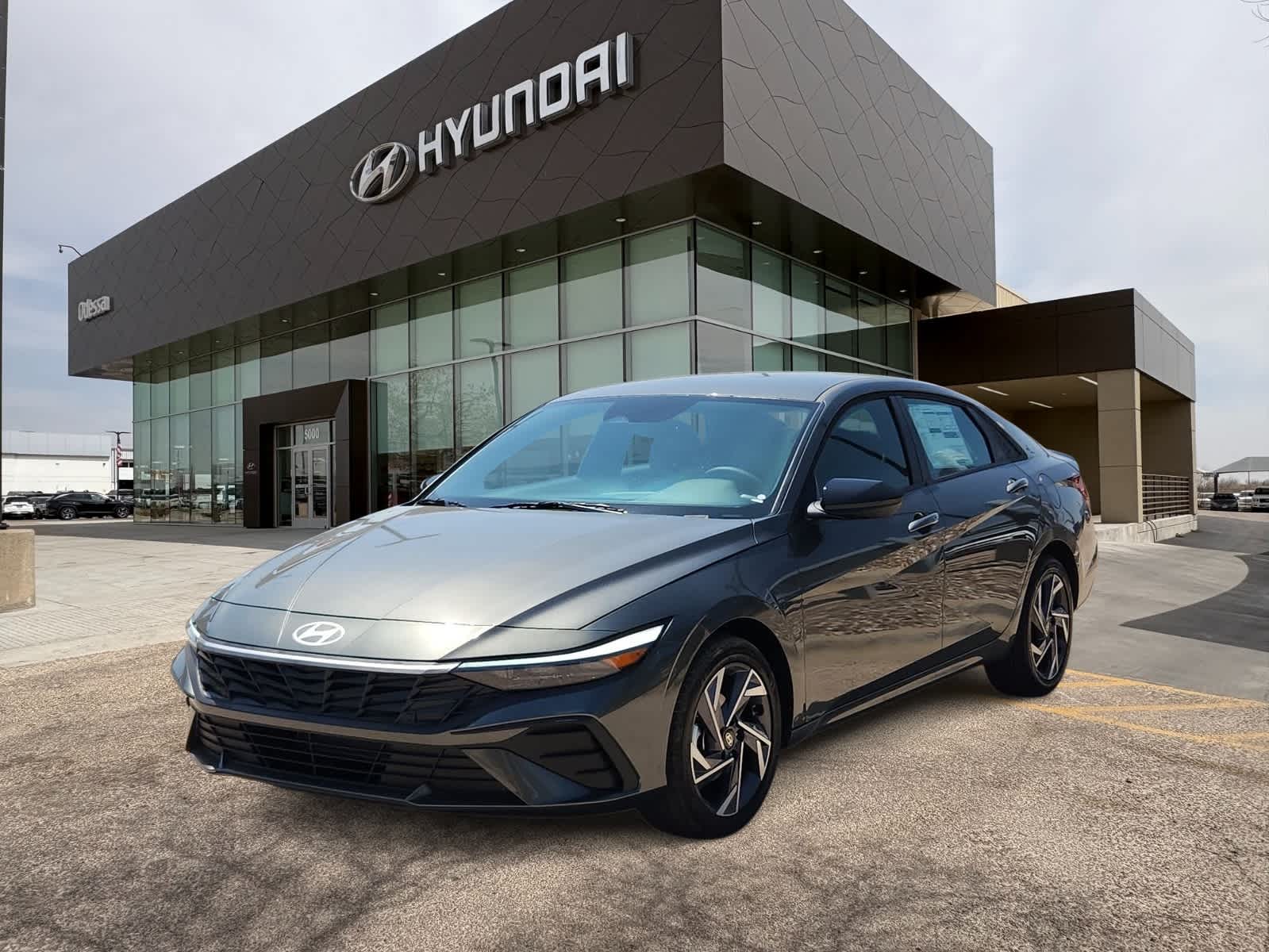 new 2025 Hyundai Elantra car, priced at $25,135