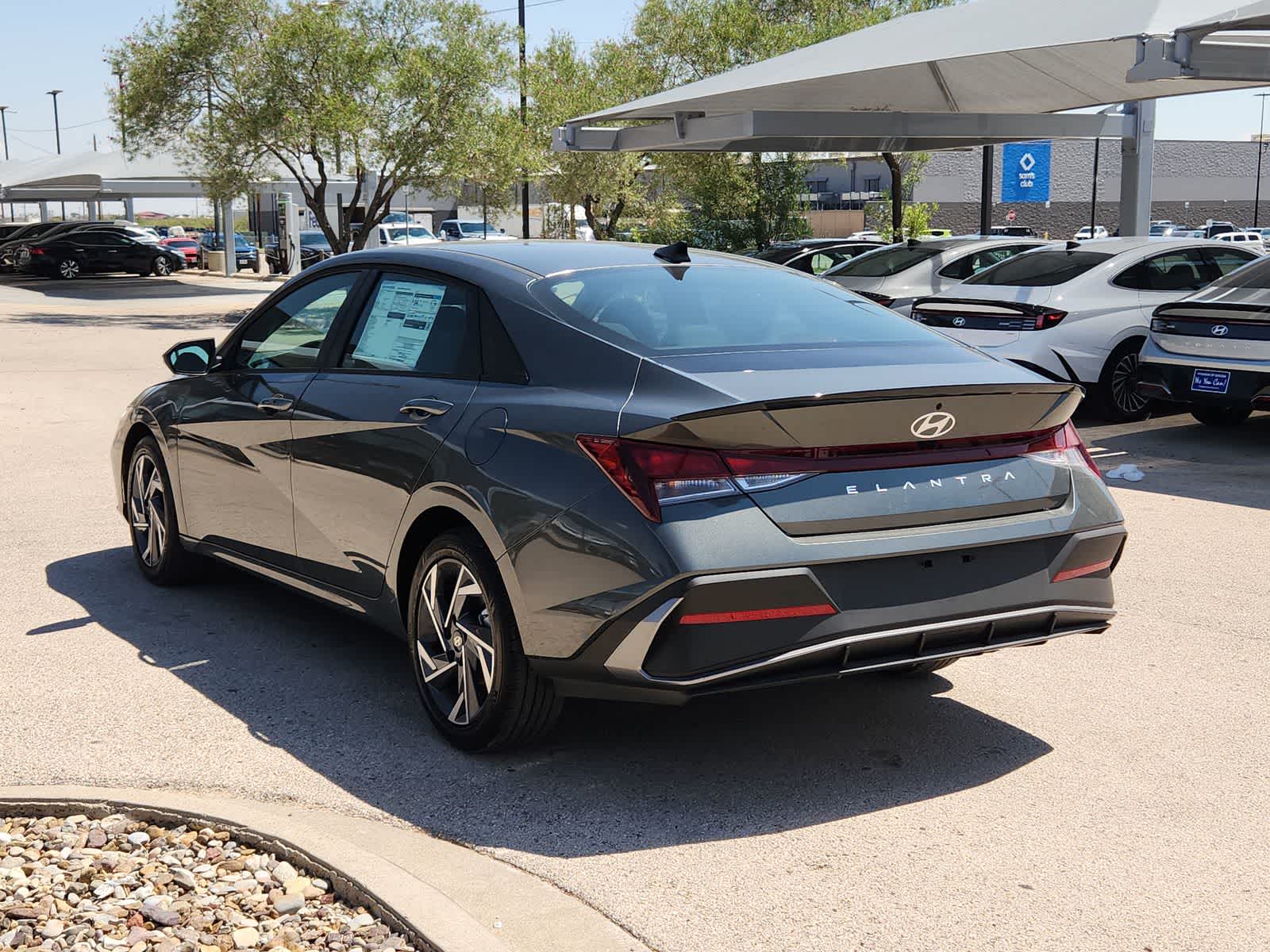 new 2025 Hyundai Elantra car, priced at $25,135