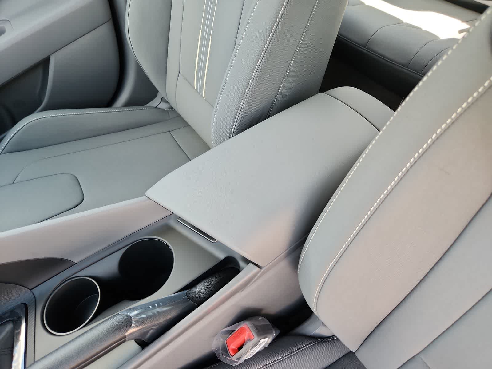 new 2025 Hyundai Elantra car, priced at $24,840