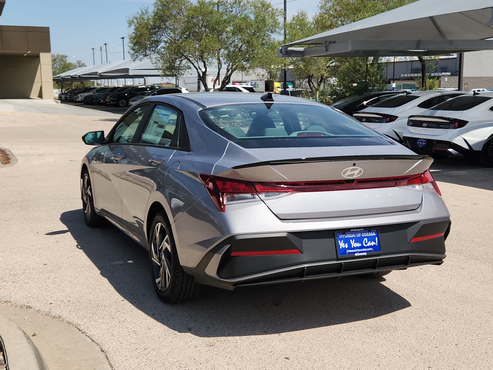 new 2025 Hyundai Elantra car, priced at $25,125