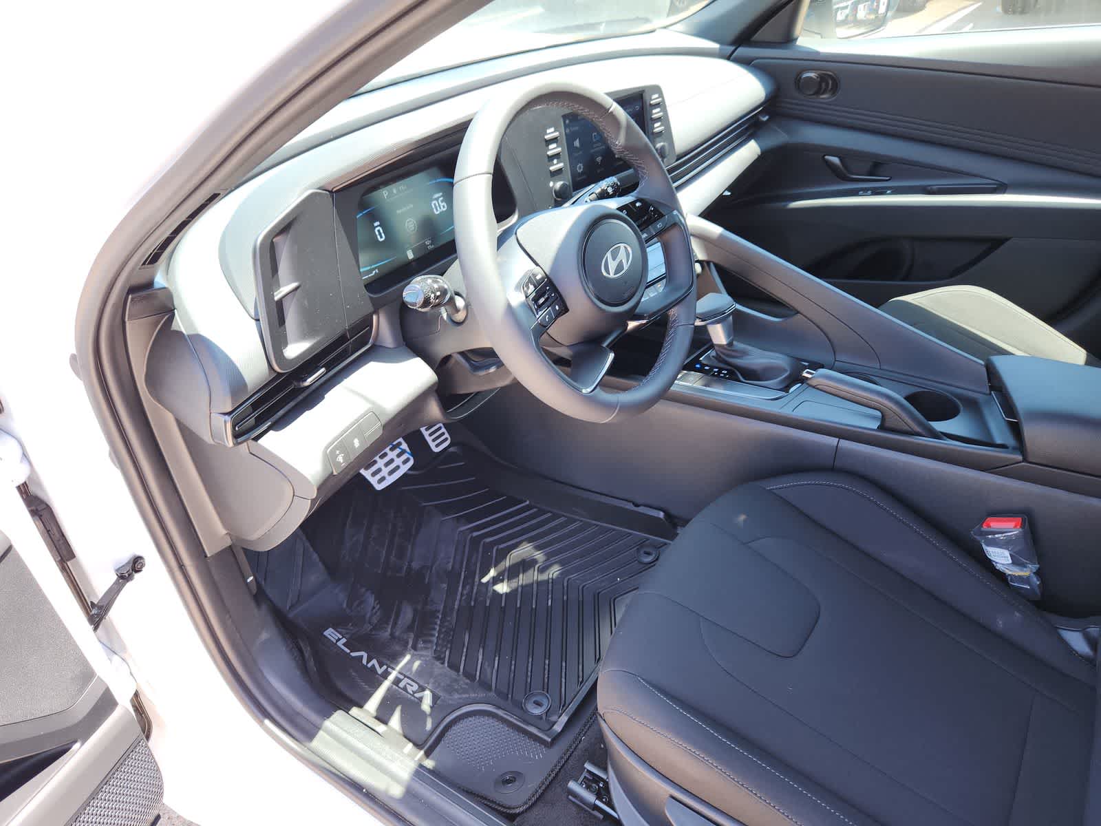 new 2025 Hyundai Elantra car, priced at $25,340