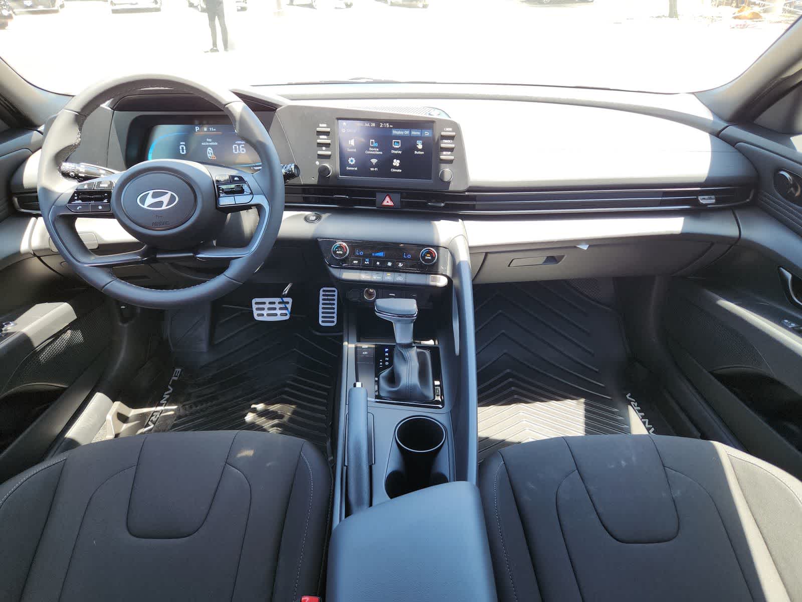 new 2025 Hyundai Elantra car, priced at $25,340