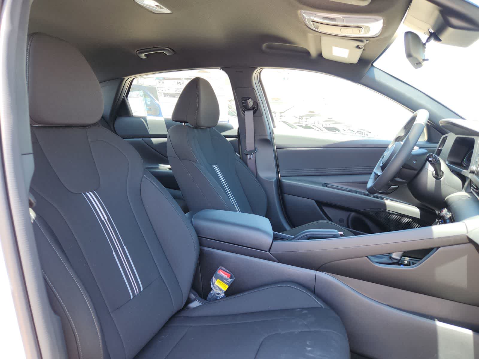 new 2025 Hyundai Elantra car, priced at $25,340