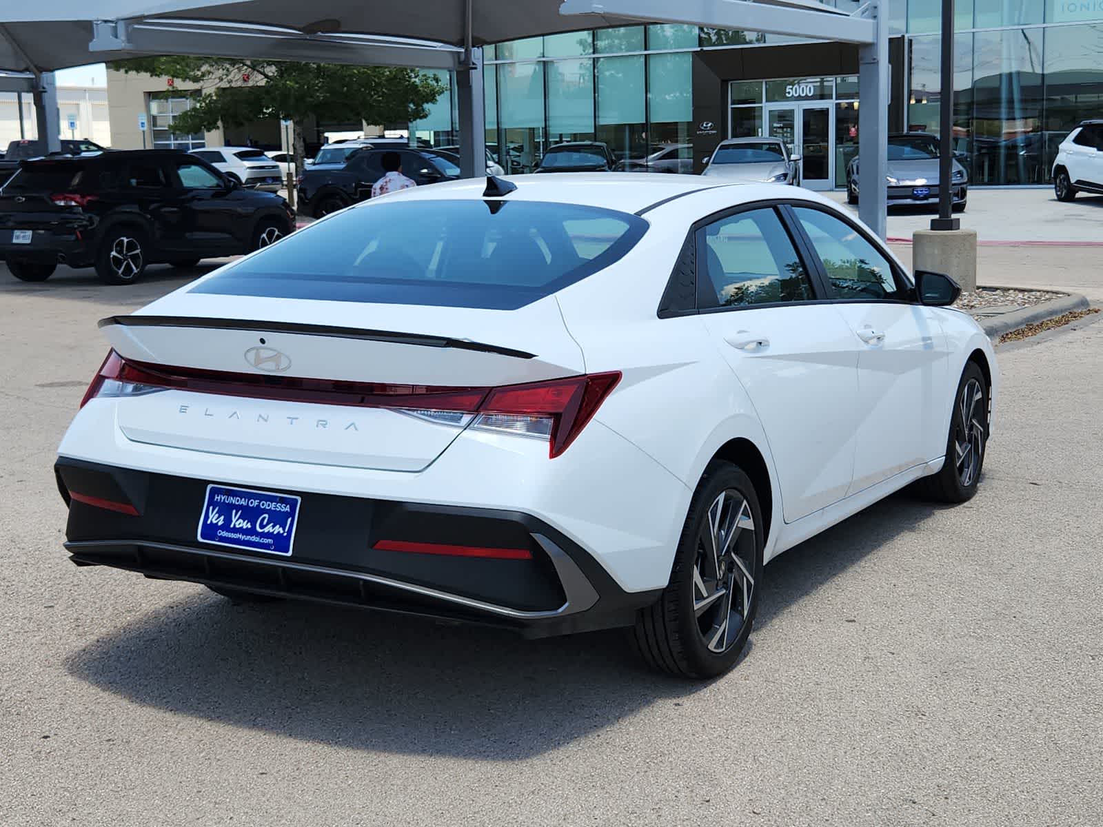 new 2025 Hyundai Elantra car, priced at $25,340