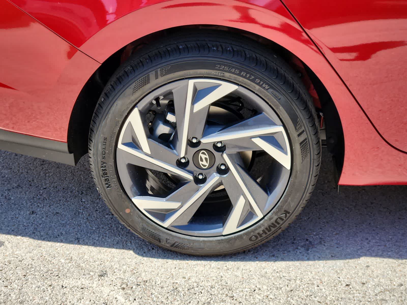 new 2025 Hyundai Elantra car, priced at $25,340