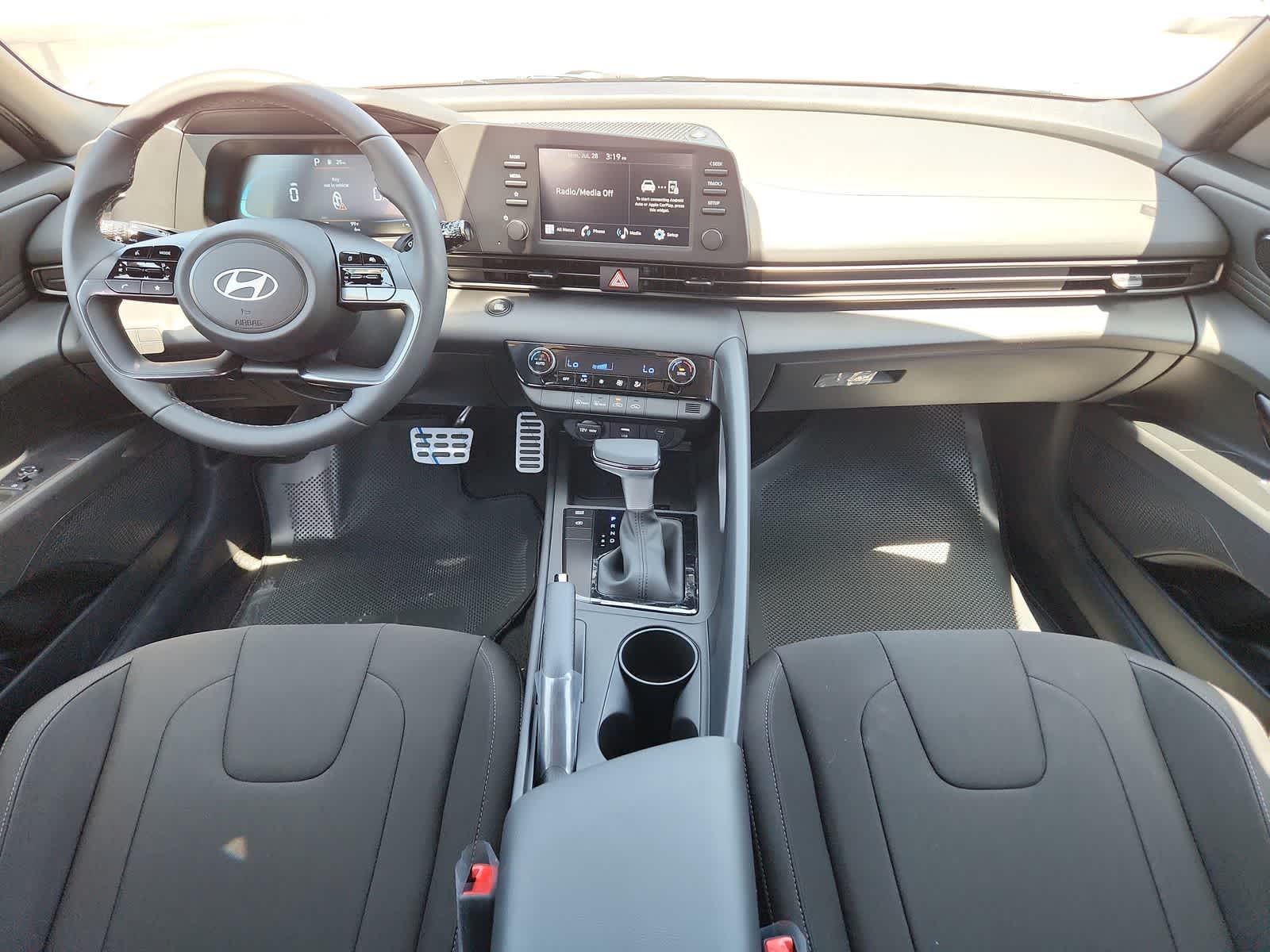 new 2025 Hyundai Elantra car, priced at $25,340