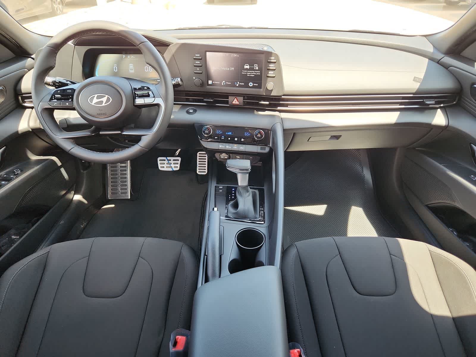 new 2025 Hyundai Elantra car, priced at $25,340